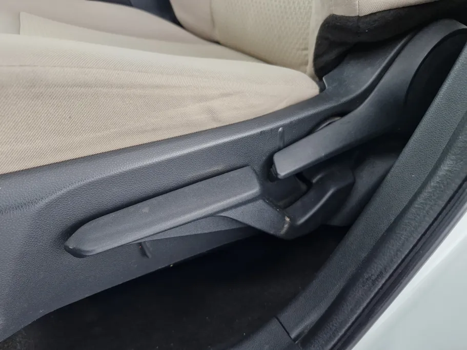 تويوتا يارس Y 2023 