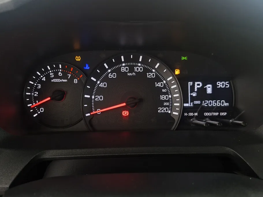 تويوتا يارس Y 2023 