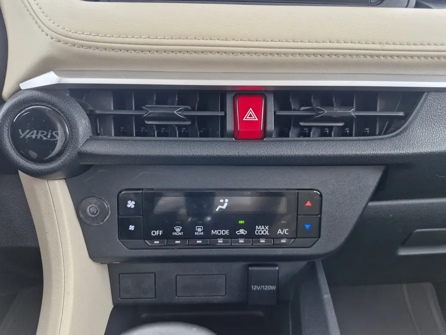 تويوتا يارس Y 2023 