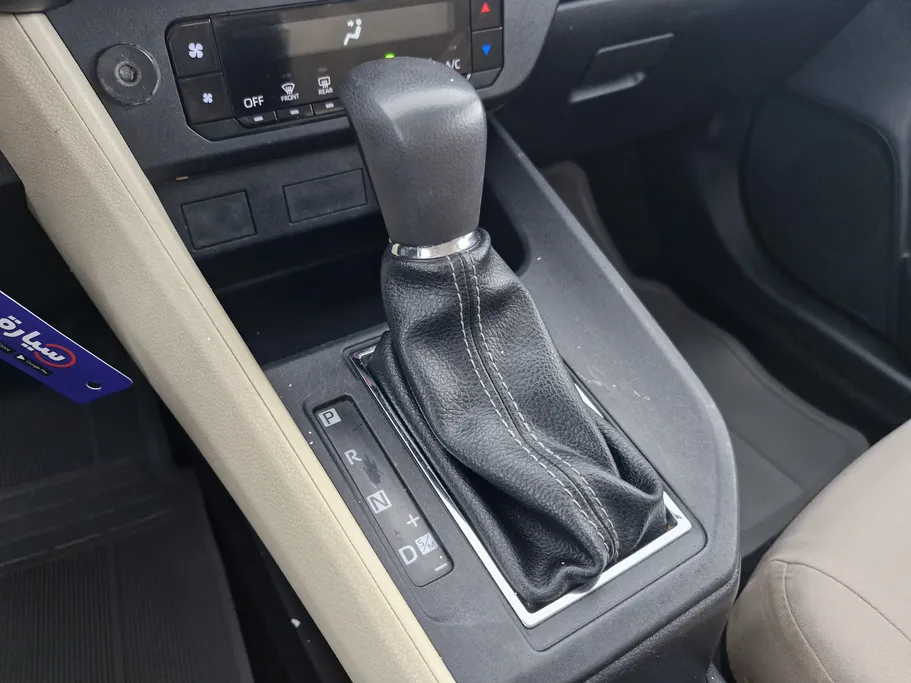 تويوتا يارس Y 2023 