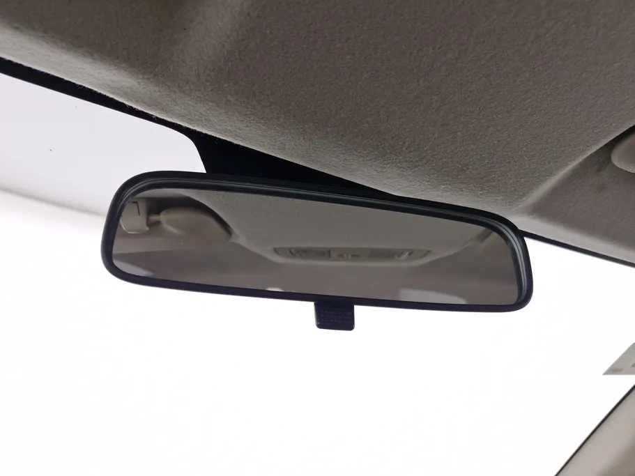 تويوتا يارس Y 2023 