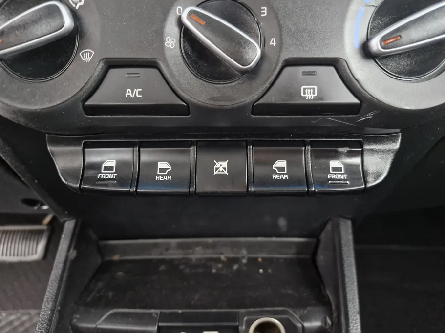 كيا بيجاس EX 2022 