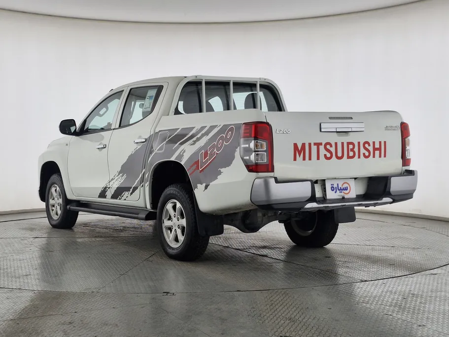 2023 Mitsubishi L200 DC 4x4 Diesel 