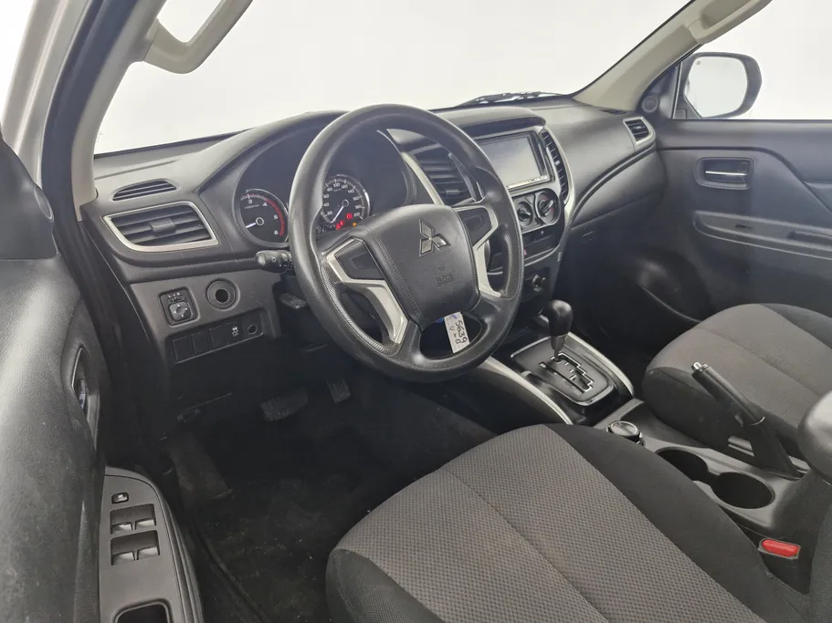 2023 Mitsubishi L200 DC 4x4 Diesel 