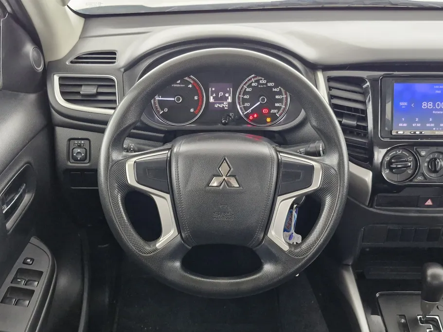 2023 Mitsubishi L200 DC 4x4 Diesel 