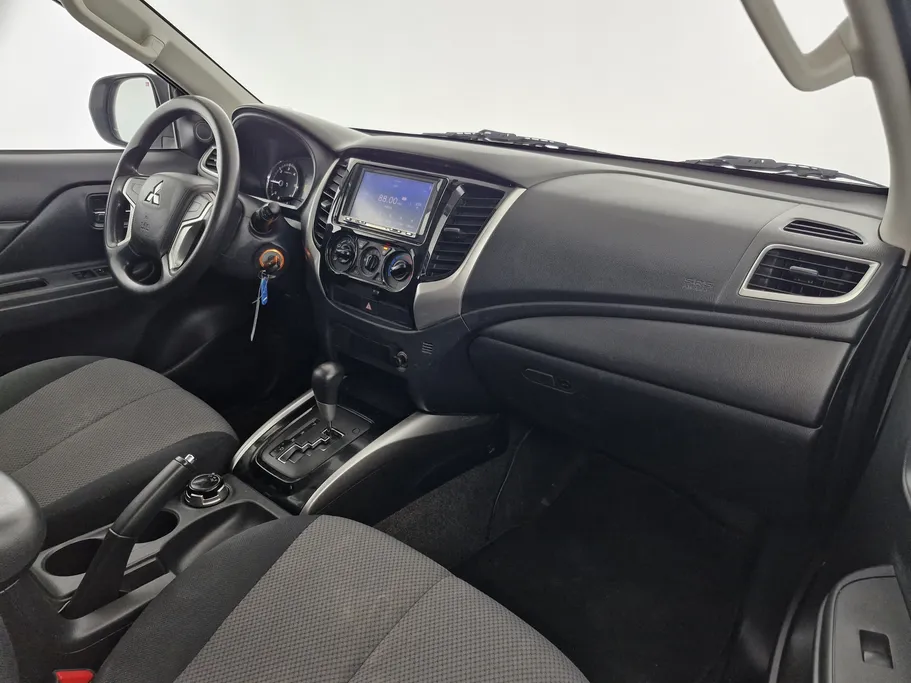 2023 Mitsubishi L200 DC 4x4 Diesel 