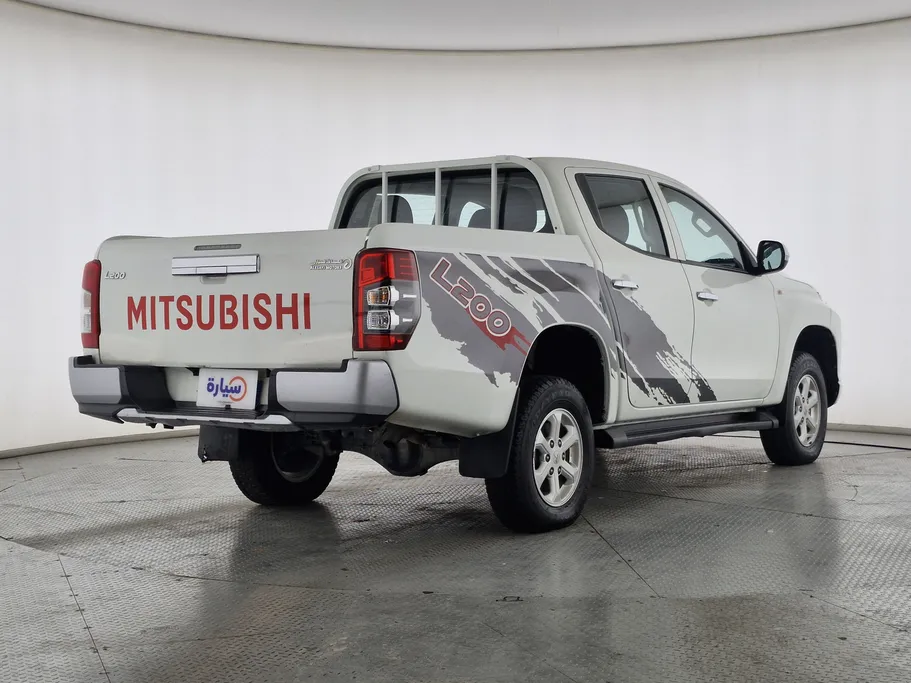 2023 Mitsubishi L200 DC 4x4 Diesel 