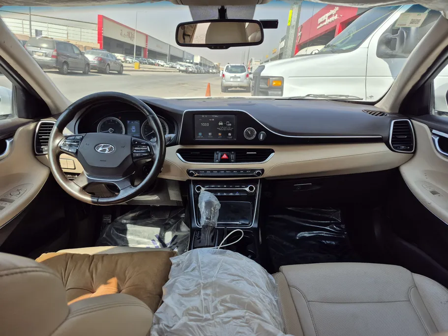 هيونداي ازيرا جي إل اس 2020 