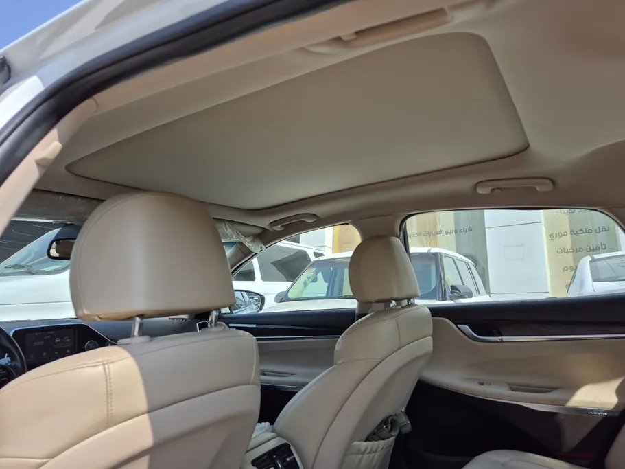 هيونداي ازيرا جي إل اس 2020 