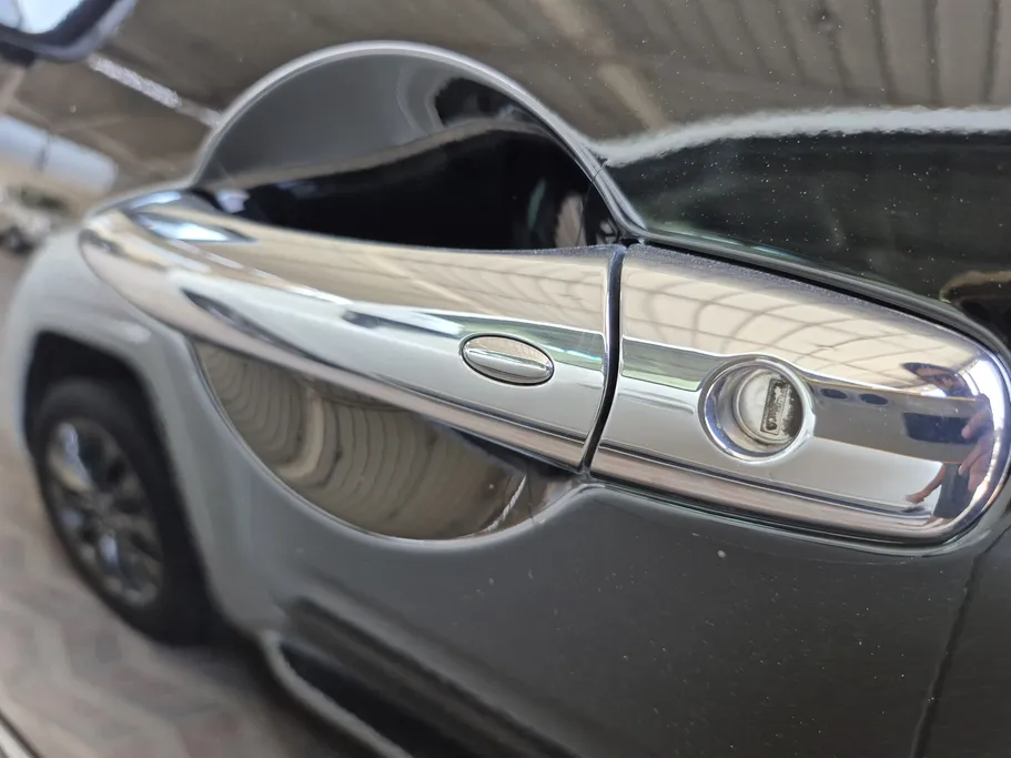 2023 Nissan Patrol Platinum 