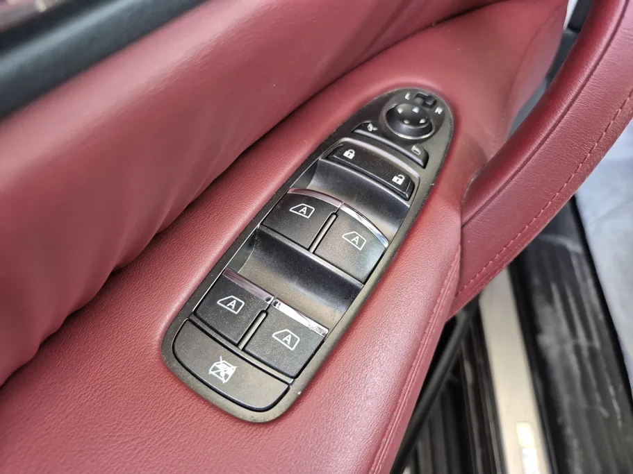 2023 Nissan Patrol Platinum 