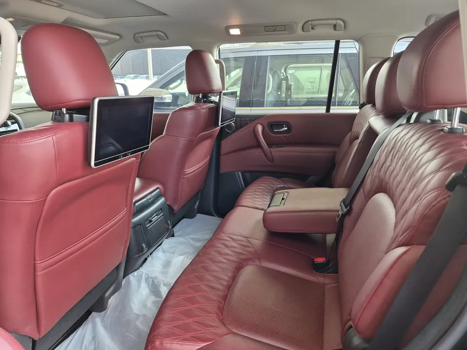 2023 Nissan Patrol Platinum 