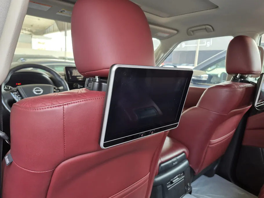 2023 Nissan Patrol Platinum 