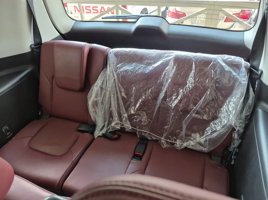 2023 Nissan Patrol Platinum 