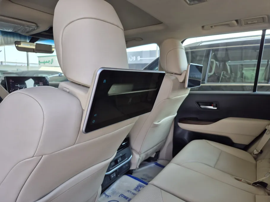 تويوتا لاندكروزر GXR4 2024 