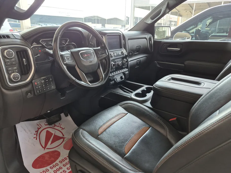 2021 GMC Sierra AT4 