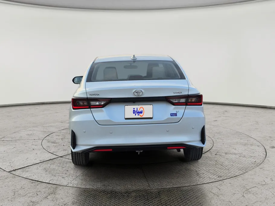 2024 Toyota Yaris  Y 