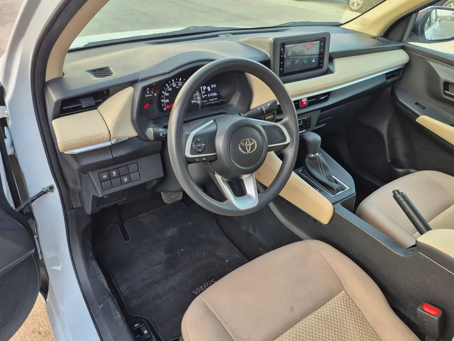 2024 Toyota Yaris  Y 