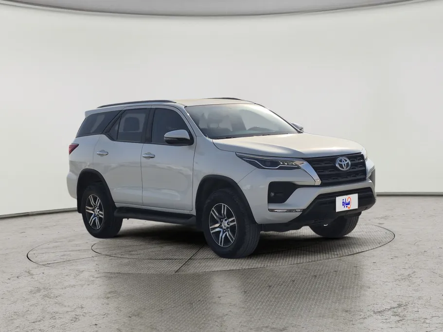 تويوتا فورتشنر VX 2022 