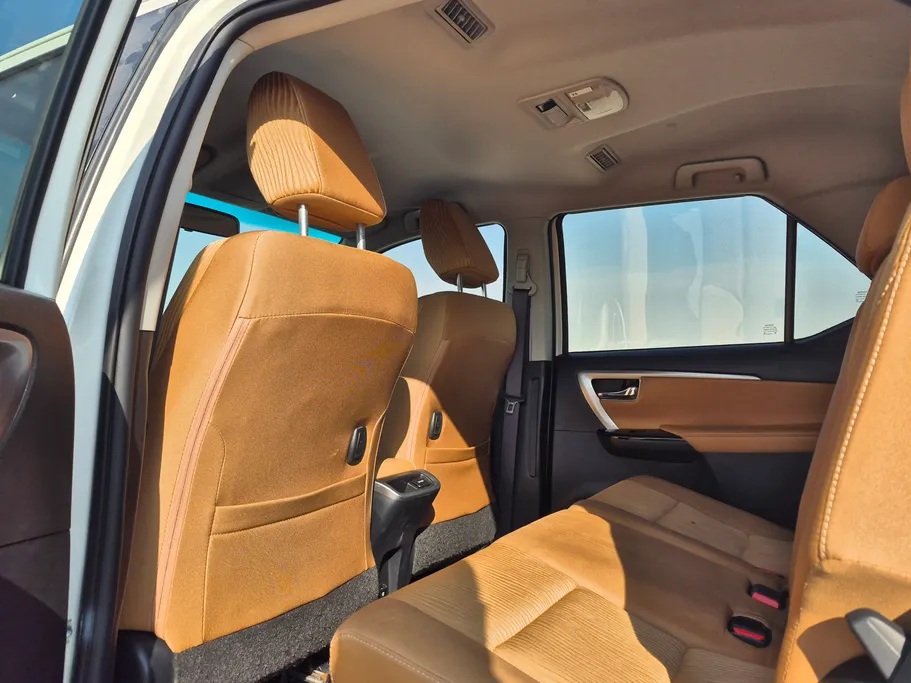 تويوتا فورتشنر VX 2022 