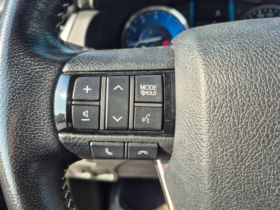 تويوتا فورتشنر VX 2022 