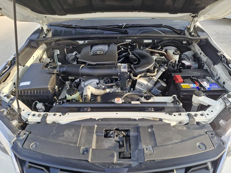 2022 Toyota Fortuner VX 