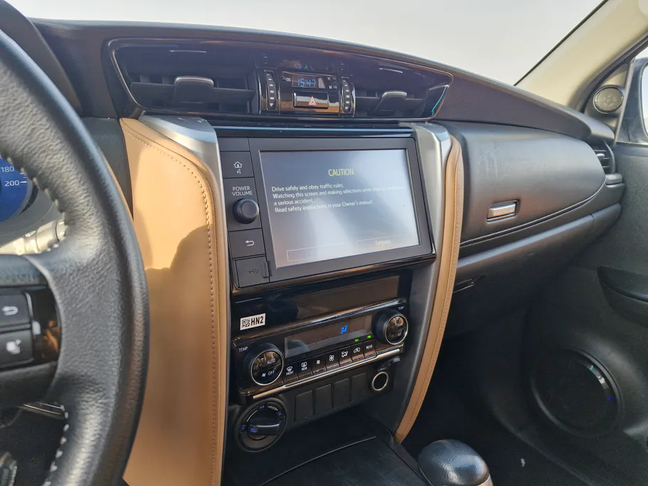 2022 Toyota Fortuner VX 