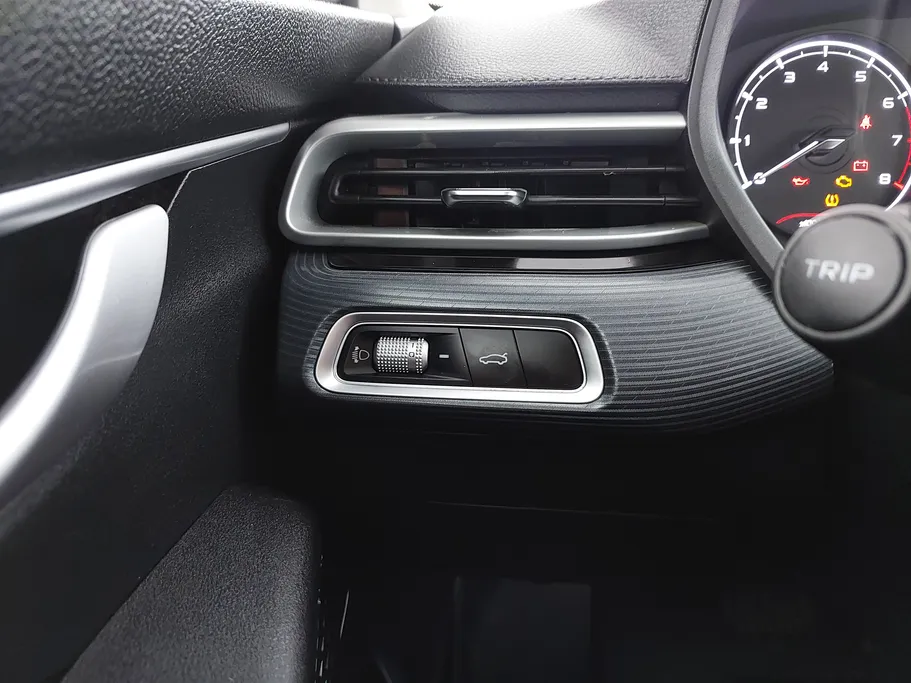 جيلي امجراند GS 2023 