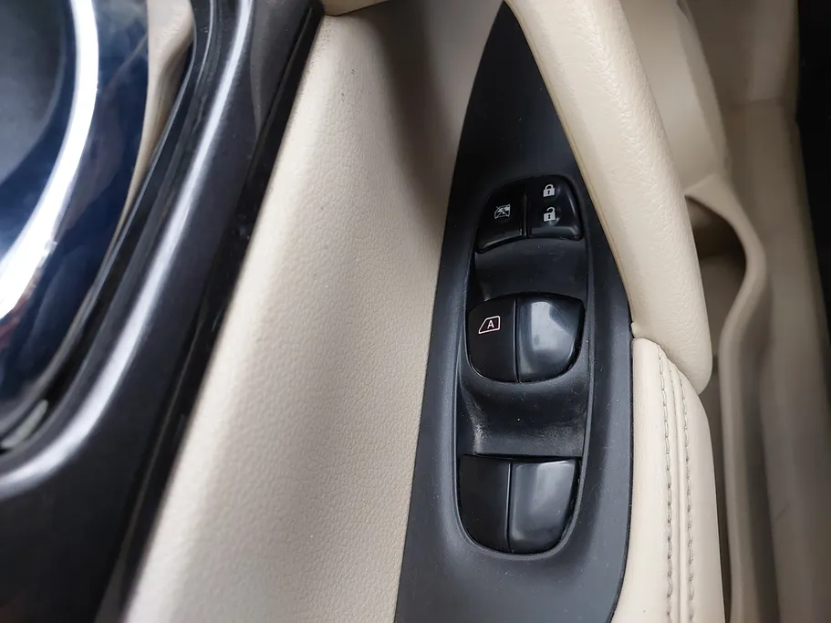 نيسان أكس تريل S 5 Seats 2022 