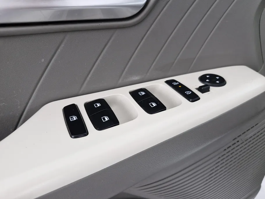 2024 Hyundai Accent Smart 