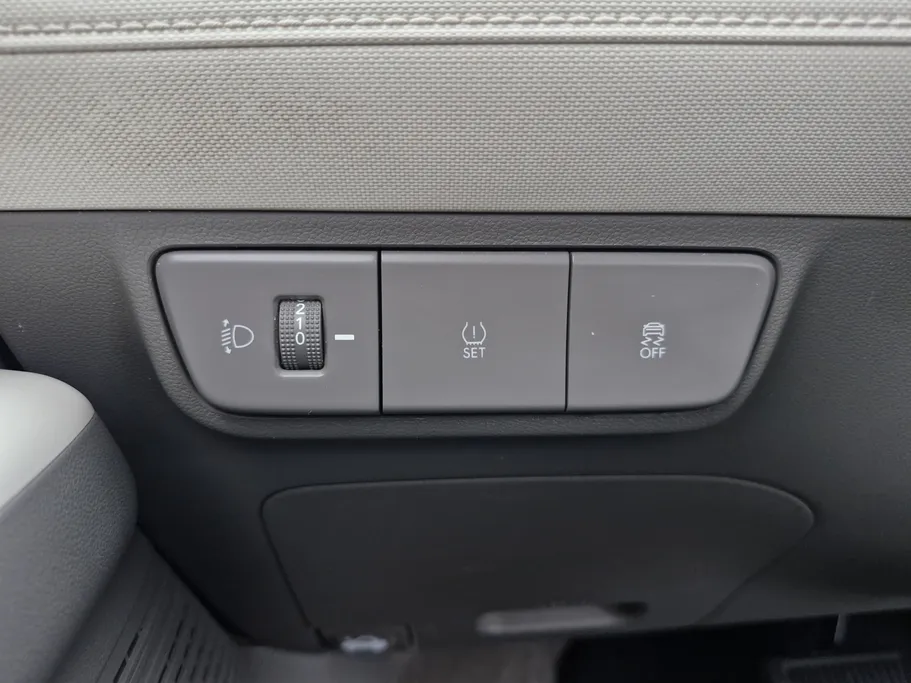 2024 Hyundai Accent Smart 