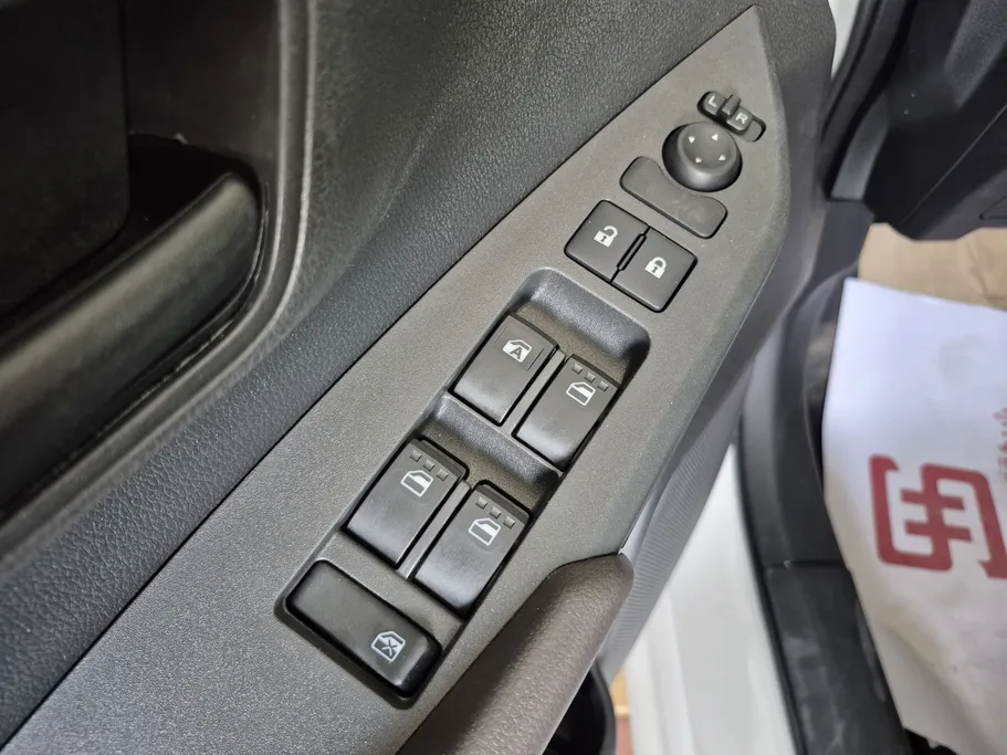 2026 Toyota Yaris  Y Plus 