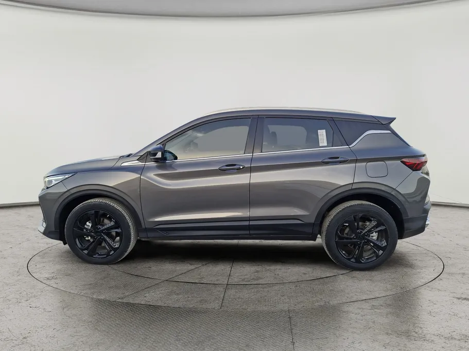 2024 Geely Coolray جي كي 