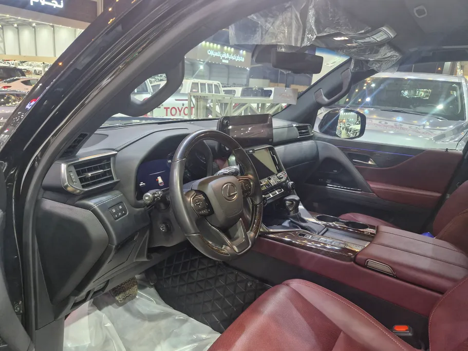 لكزس LX 600 2024 
