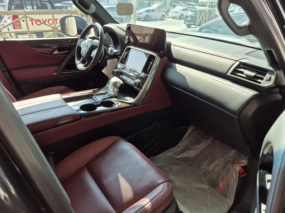 لكزس LX 600 FF F-Sport 2024 