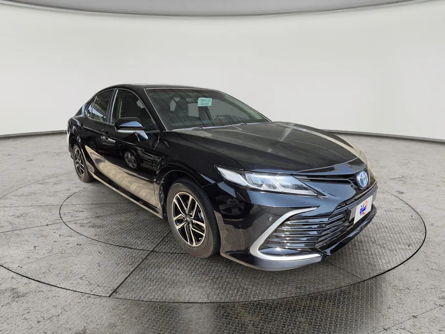 تويوتا كامري LE HEV 2024 