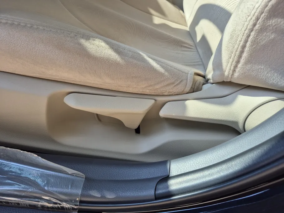 تويوتا كامري LE HEV 2024 