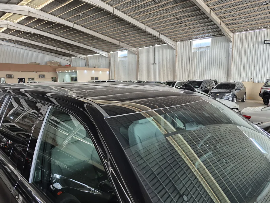 2023 Chevrolet Suburban LS 