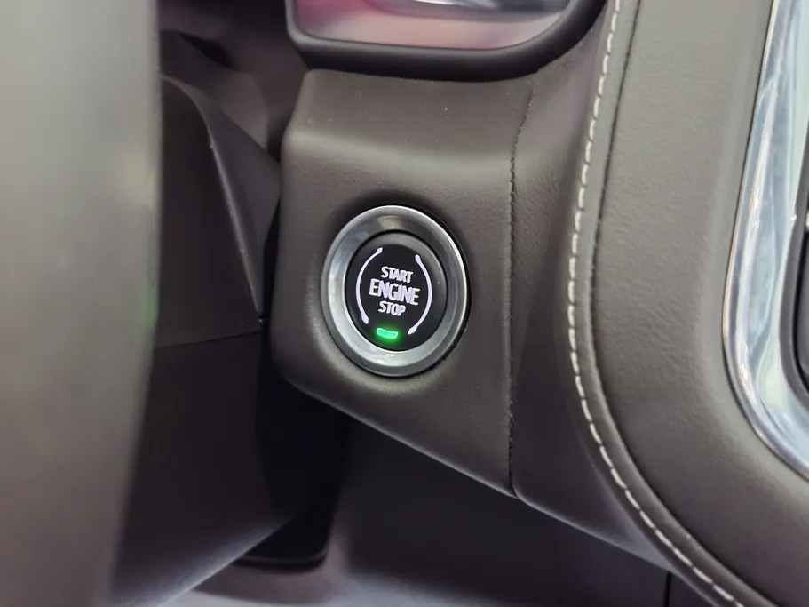 2023 Chevrolet Suburban LS 