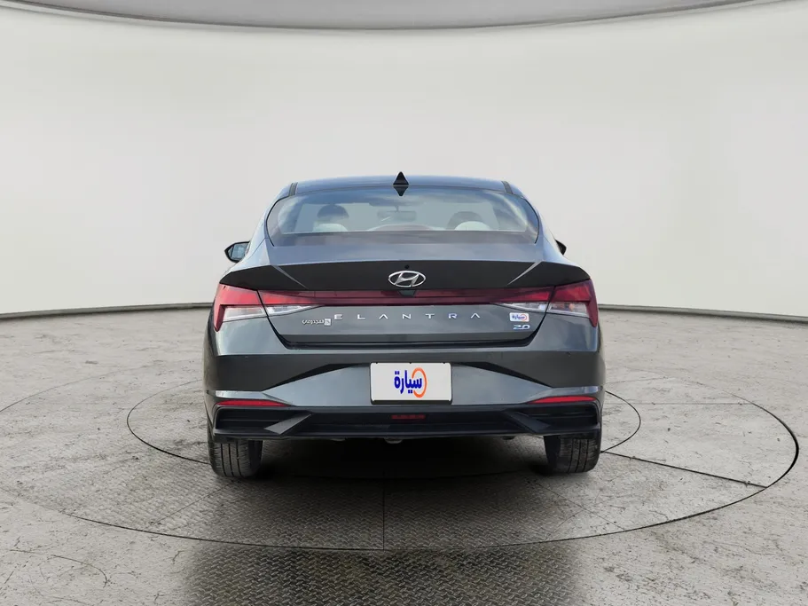 2023 Hyundai Elantra Smart 