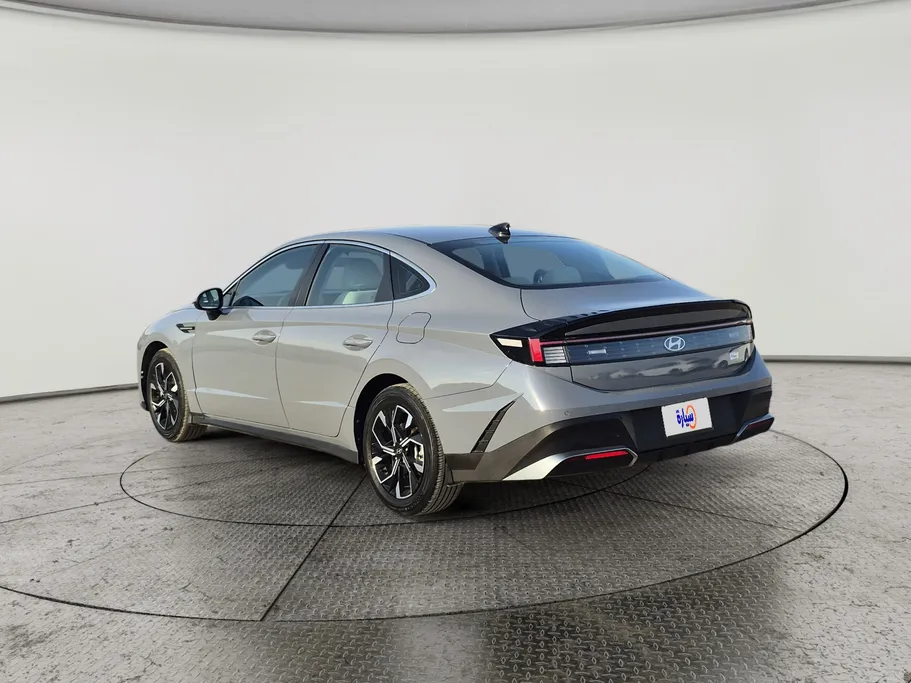 2024 Hyundai Sonata Smart 