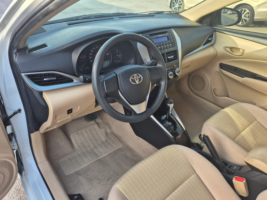 2019 Toyota Yaris  Y 