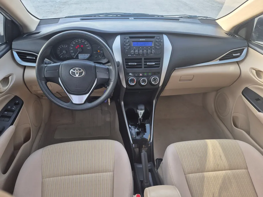2019 Toyota Yaris  Y 
