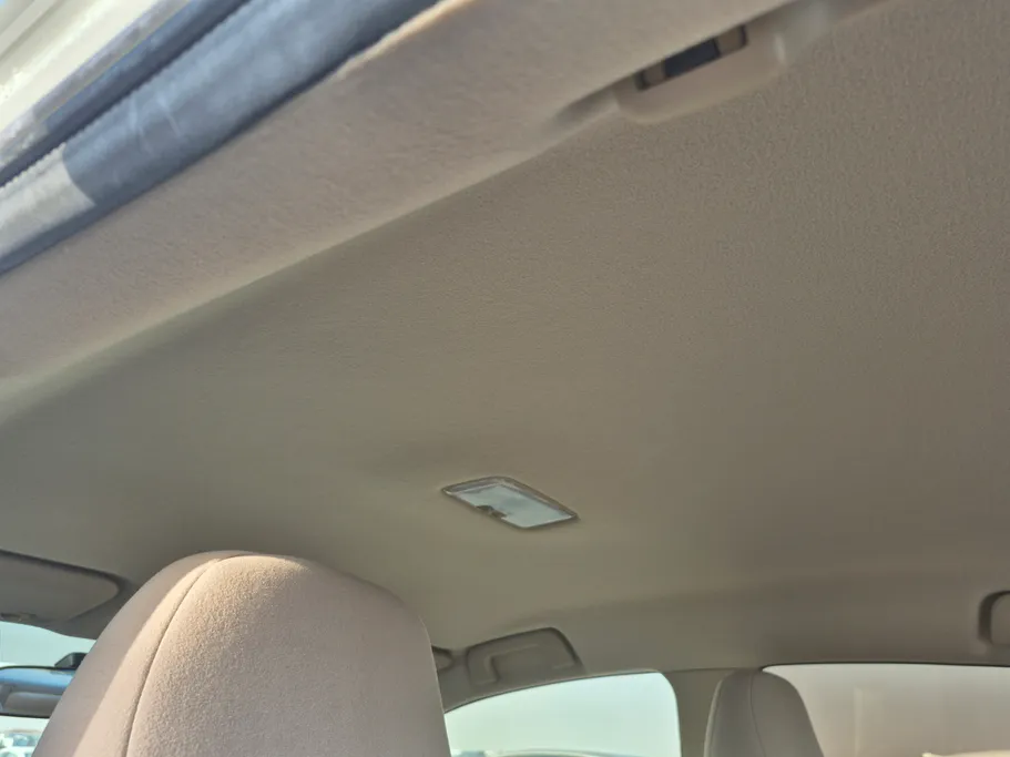 2019 Toyota Yaris  Y 