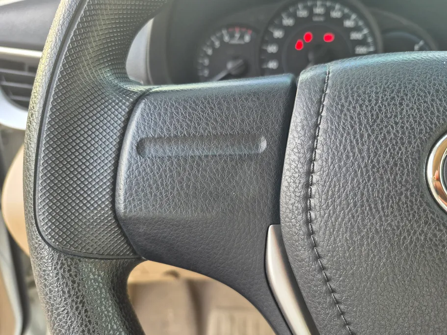 2019 Toyota Yaris  Y 