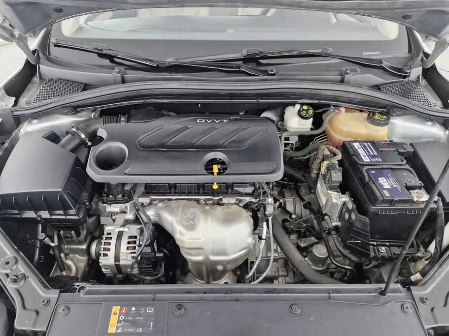 ام جي 5 LUX 2023 