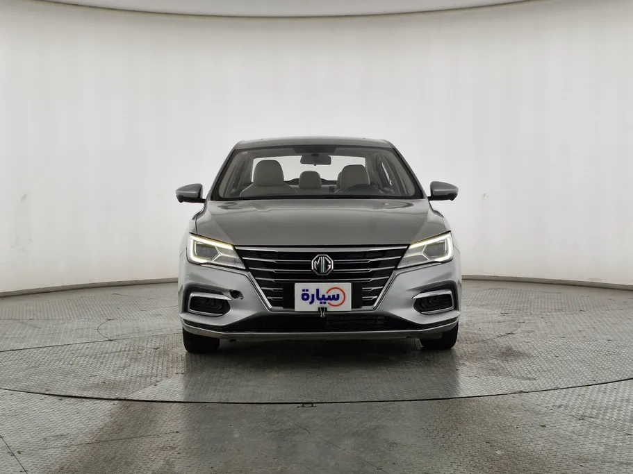 ام جي 5 LUX 2023 