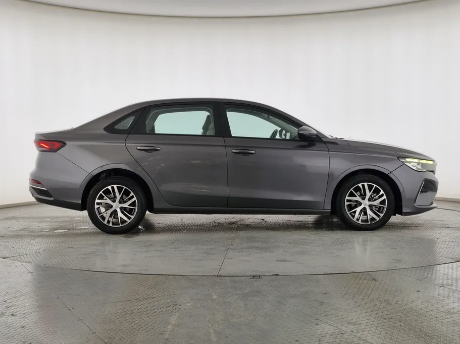 جيلي امجراند GS 2024 