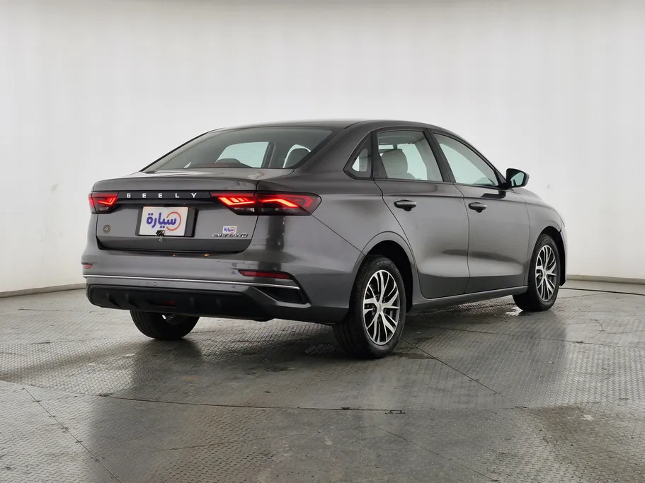 جيلي امجراند GS 2024 