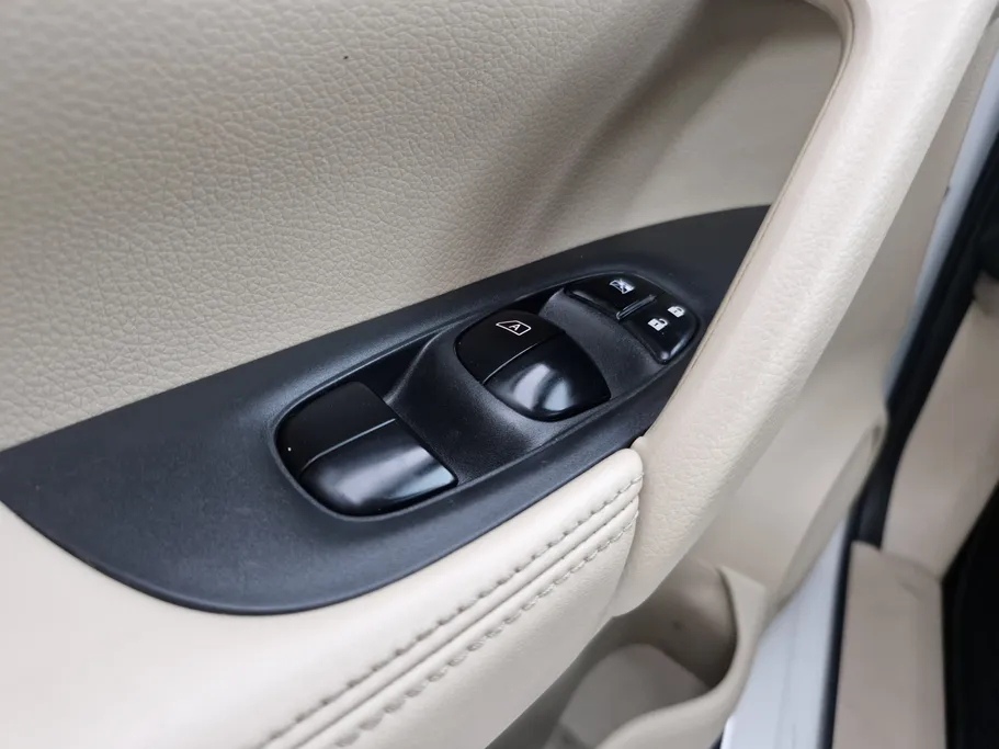 نيسان أكس تريل S 5 Seats 2022 